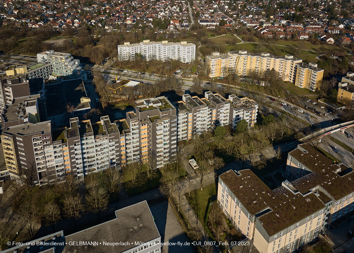 07.02.2023 - Luftbilder vom Marx-Zenrtum und Umgebung in Neuperlach